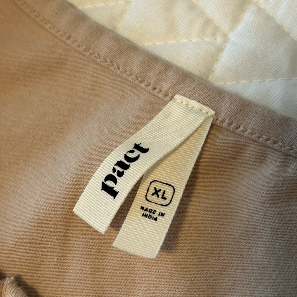 Pact Organic Cotton Long Sleeve Split V Neck Shirt XL - Picture 2 of 7
